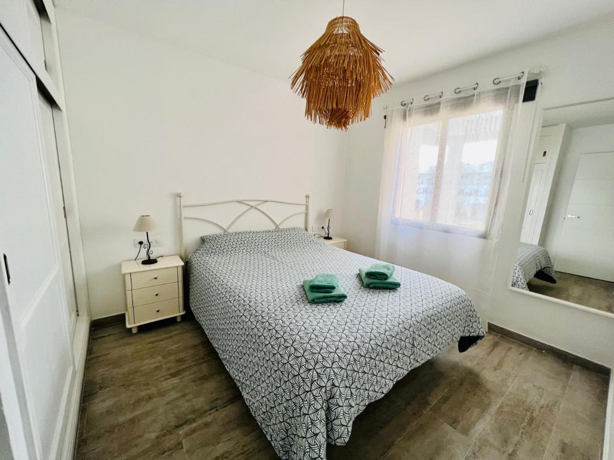 Appartement Modern With Sea Views In *