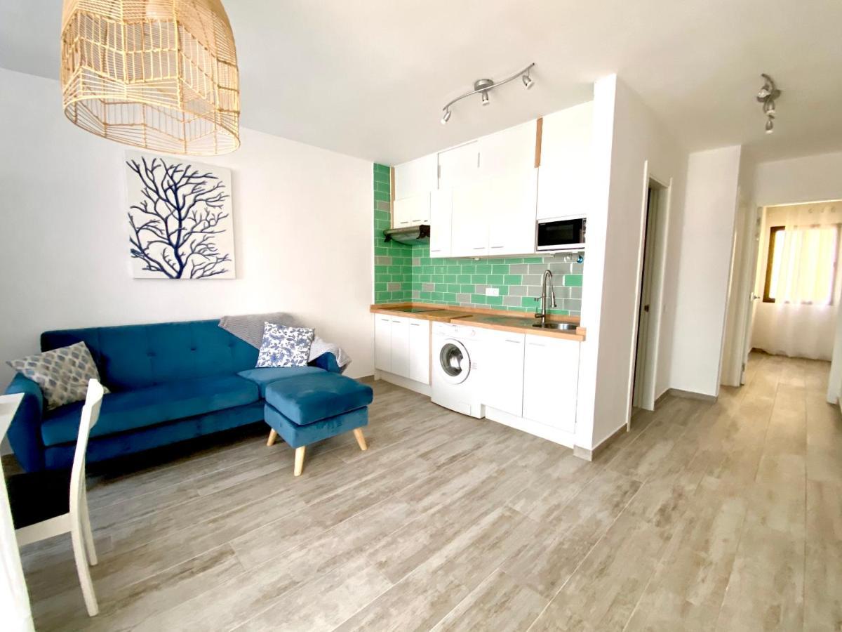 Appartement Modern With Sea Views In *
